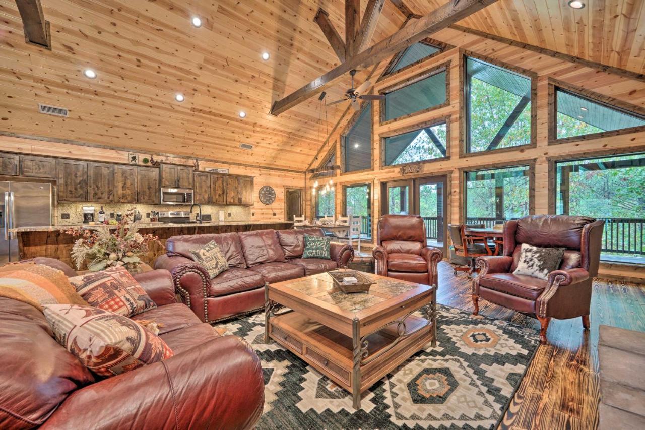 Broken Bow Cabin Deck With Hot Tub And Pool Table! 외부 사진