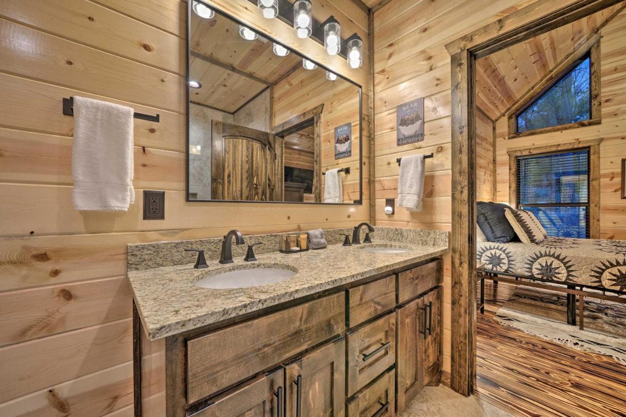 Broken Bow Cabin Deck With Hot Tub And Pool Table! 외부 사진